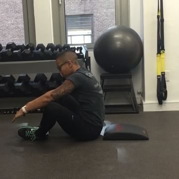 Ab-mat sit-ups and mechanical efficiency